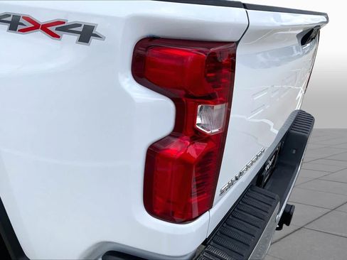 Used 2025 Chevrolet Silverado 2500 LT w/ Safety Package AWD/4WD image 27