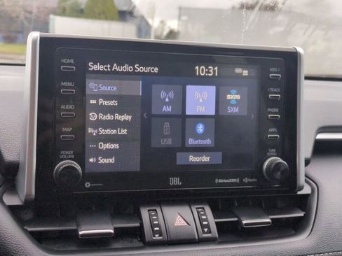 Used 2021 Toyota RAV4 Limited image 21