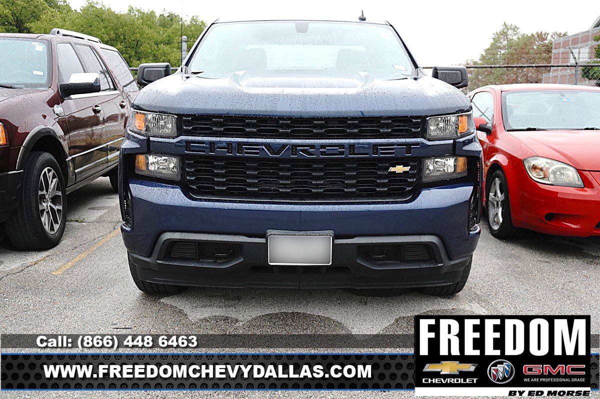 Used 2022 Chevrolet Silverado 1500 Custom RWD image 2