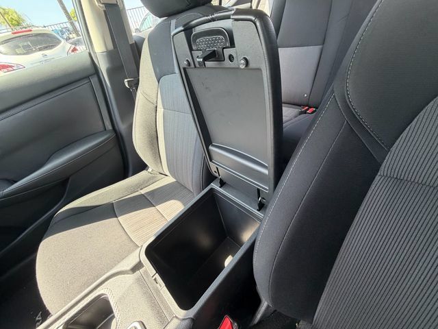 Used 2024 Nissan Sentra SV FWD image 31