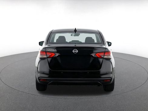 Used 2025 Nissan Versa SV FWD image 8