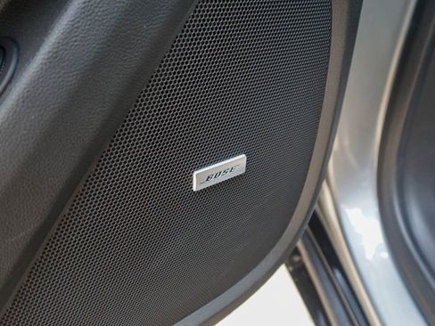 Used 2023 Chevrolet Traverse Premier w/ Redline Edition image 19