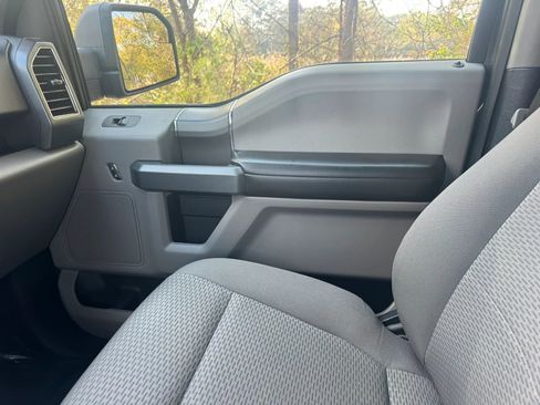 Used 2018 Ford F150 XLT w/ Equipment Group 302A Luxury image 10