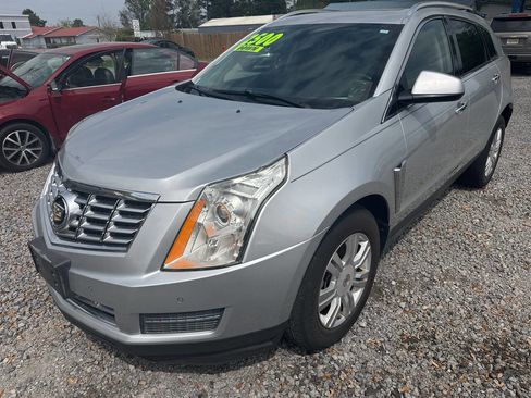 Used 2015 Cadillac SRX Luxury image 7
