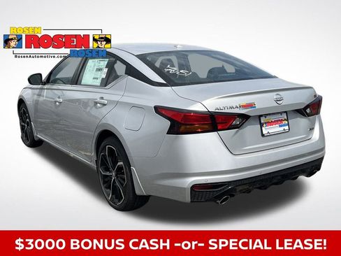 New 2025 Nissan Altima 2.5 SR w/ SR Premium Package image 3