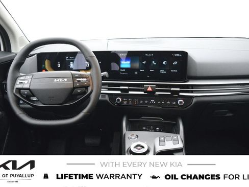 New 2026 Kia Sportage EX AWD/4WD image 17