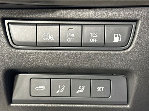 Used 2025 MAZDA CX-70 Plug-In Hybrid w/ Premium Pkg AWD/4WD image 16