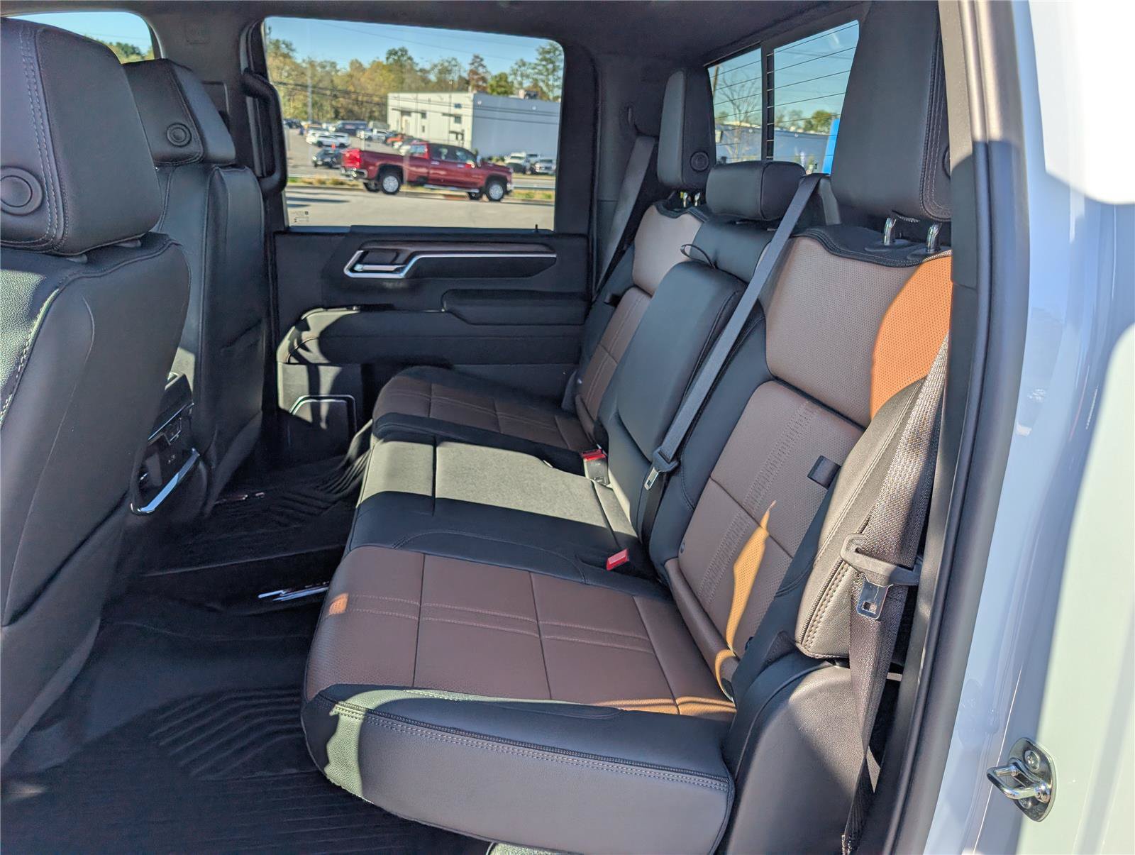 New 2026 Chevrolet Silverado 2500 High Country w/ Technology Package AWD/4WD image 12