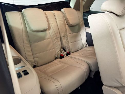 Used 2020 Mercedes-Benz GLS 580 4MATIC image 4