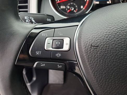 Used 2019 Volkswagen Atlas SE w/ Panoramic Sunroof Package image 19