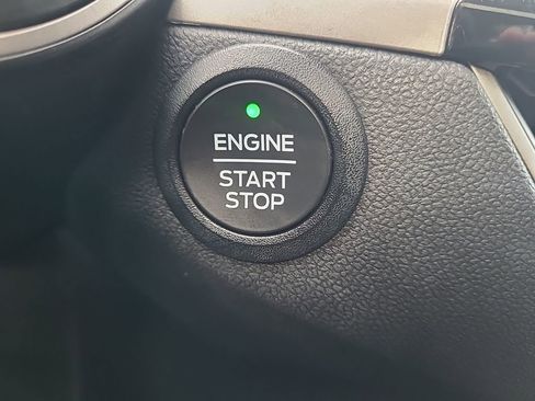 Used 2022 Ford Escape SEL image 44