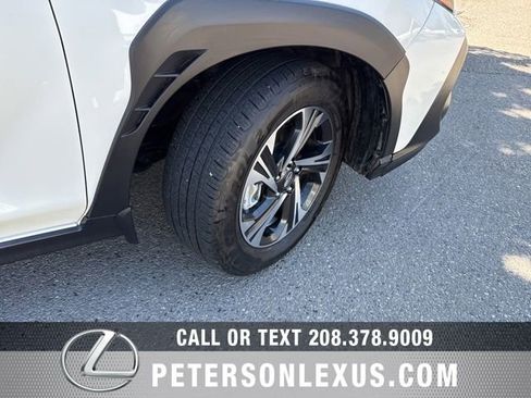 Used 2024 Subaru Crosstrek 2.0i Premium AWD/4WD image 11