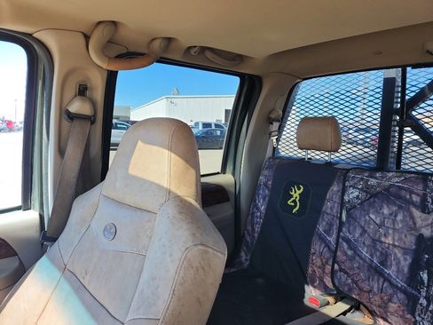 Used 2004 Ford F350 4x4 Crew Cab Super Duty image 18