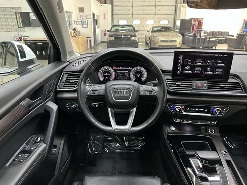 Used 2022 Audi Q5 2.0T Premium Plus AWD/4WD image 19