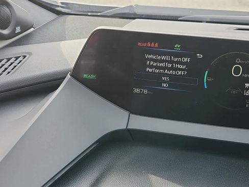 Certified 2025 Toyota Prius Plug-In Hybrid image 21