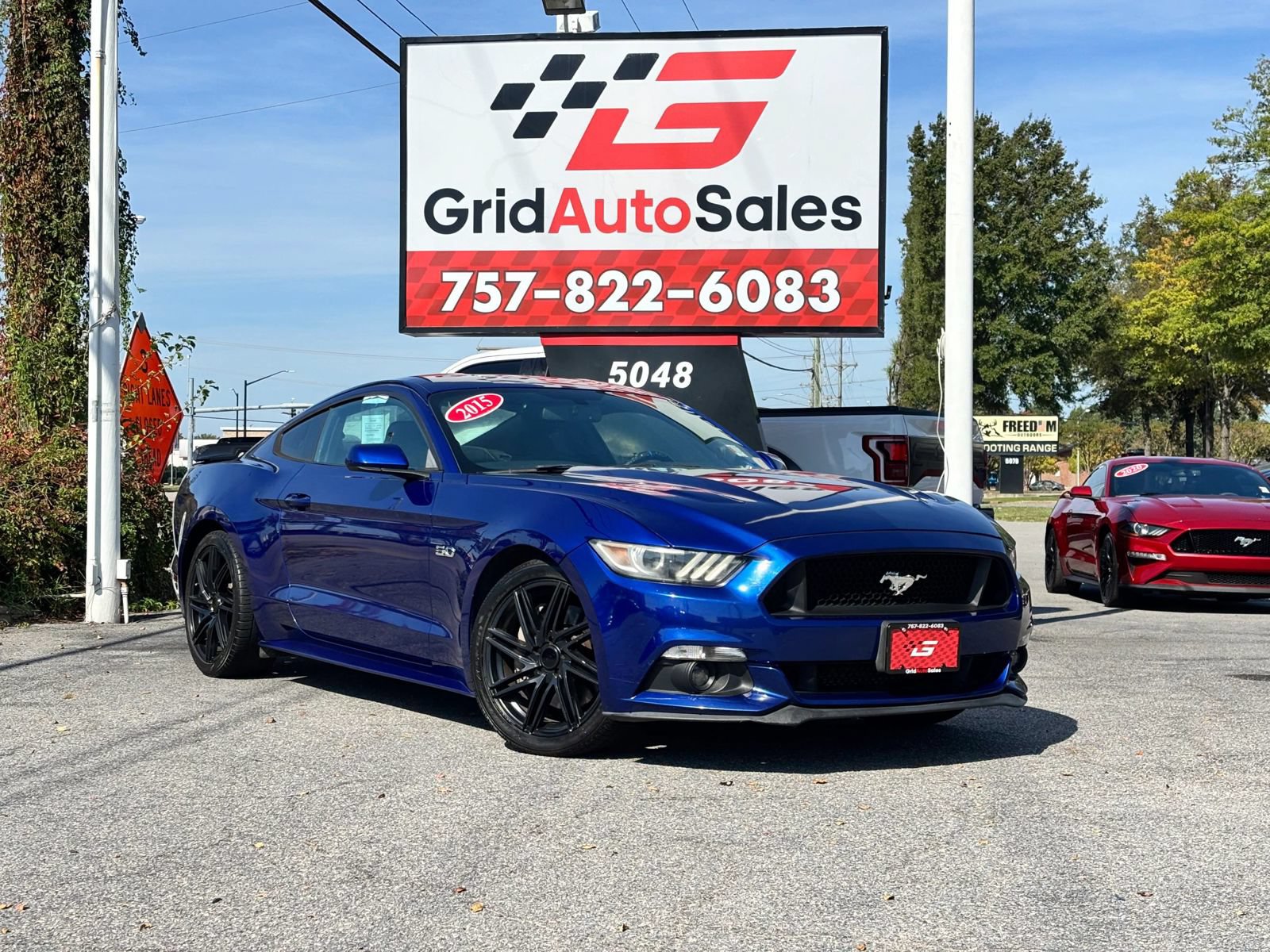 Used 2015 Ford Mustang GT RWD image 1