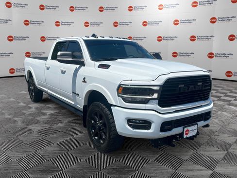 Used 2022 RAM 3500 Laramie w/ Night Edition AWD/4WD image 7