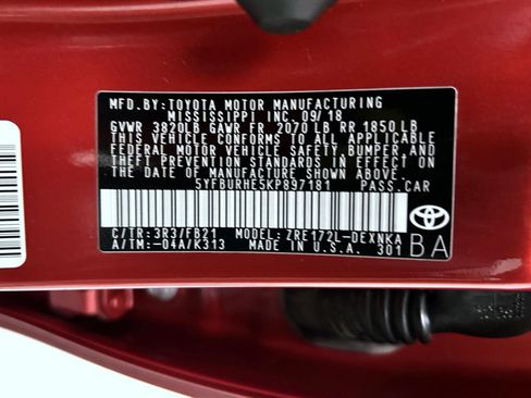 Used 2019 Toyota Corolla LE FWD image 25