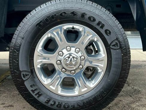 Used 2024 RAM 2500 Big Horn w/ Bed Utility Group image 34