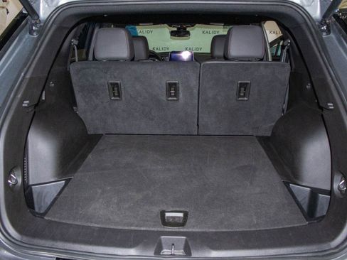 Used 2025 Chevrolet Blazer RS FWD image 23