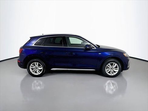 Certified 2023 Audi Q5 2.0T Premium w/ Convenience Package AWD/4WD image 8