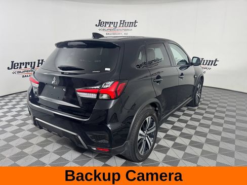 Used 2025 Mitsubishi Outlander Sport AWD image 7