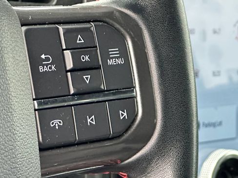 Used 2023 Ford Expedition Limited AWD/4WD image 26