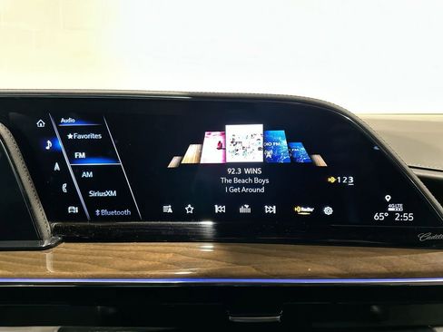 Used 2023 Cadillac Escalade Sport Platinum w/ LPO, Floor Liner Package image 17