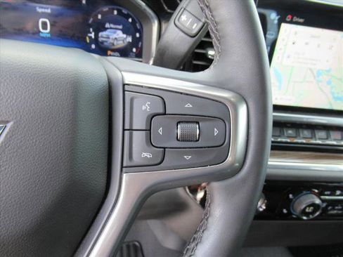 Used 2024 Chevrolet Silverado 1500 LT image 22