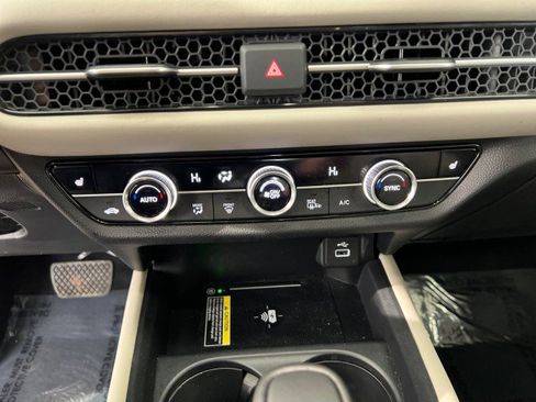 Used 2024 Honda HR-V EX-L image 25