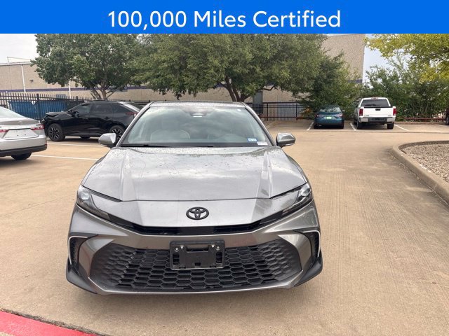 Used 2025 Toyota Camry SE w/ Convenience Package FWD image 2