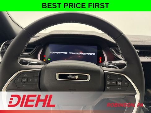 New 2026 Jeep Grand Cherokee Altitude AWD/4WD image 24