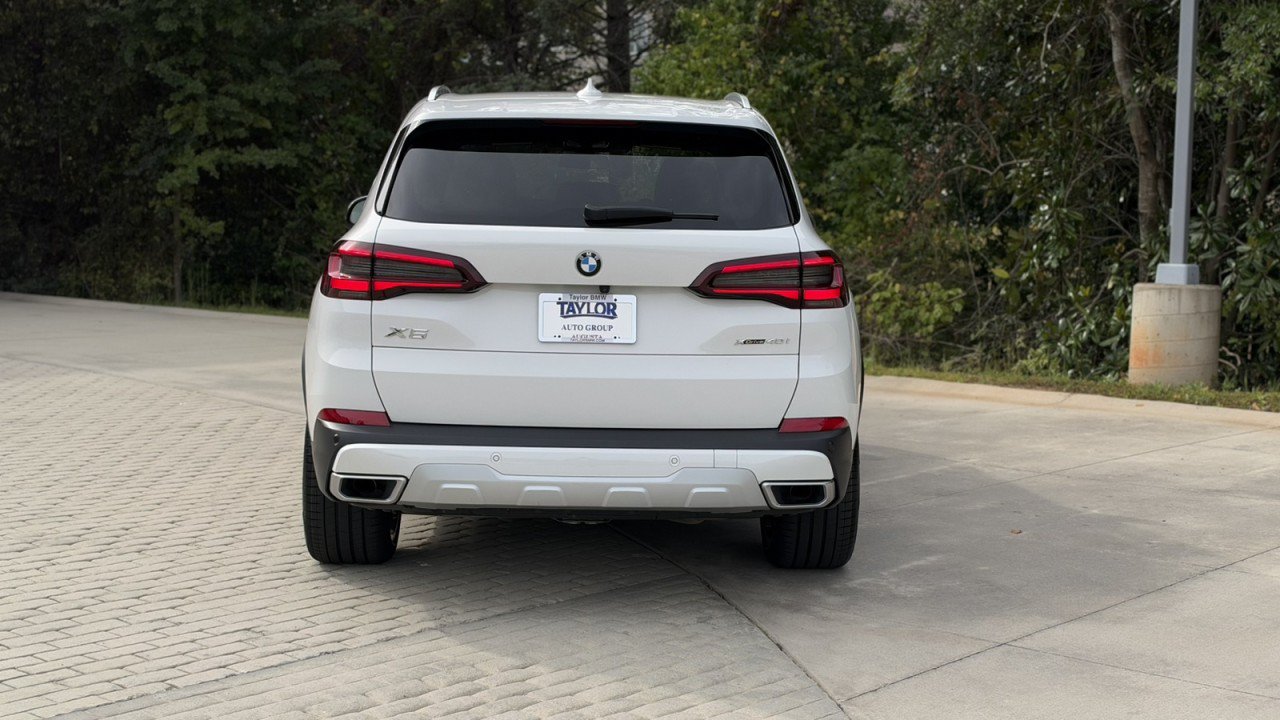 Used 2022 BMW X5 xDrive40i AWD/4WD image 5
