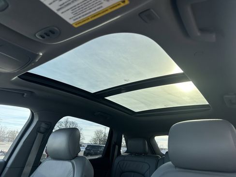 Used 2020 Lincoln Nautilus Reserve w/ Equipment Group 202A image 23