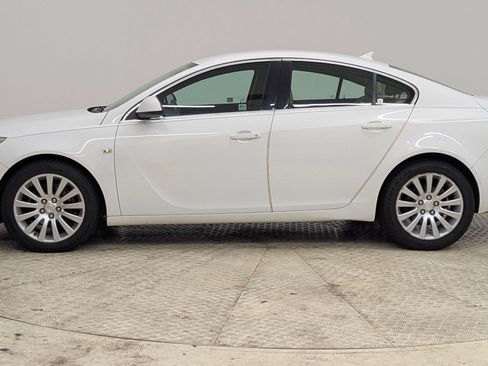 Used 2011 Buick Regal CXL w/ RL3 Preferred Equipment Group image 2