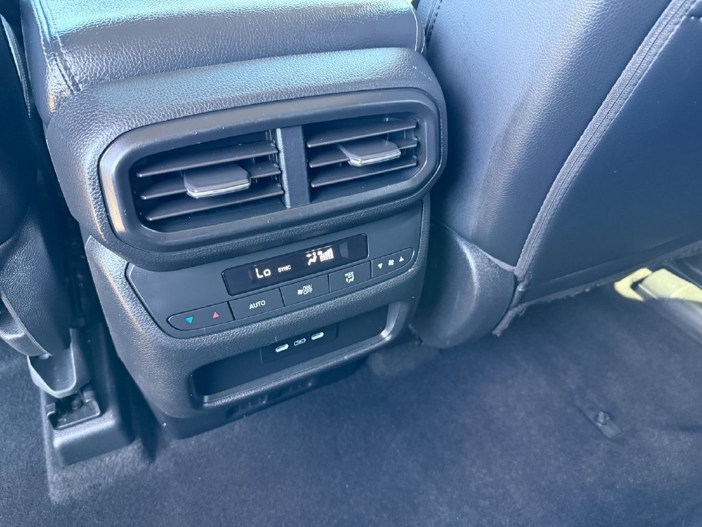 Used 2024 Honda Pilot EX-L image 30