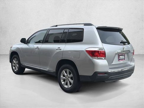 Used 2013 Toyota Highlander FWD image 7