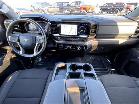 Used 2025 Chevrolet Silverado 1500 LT w/ Work Truck Package image 10