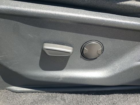 Used 2024 Ford F150 XLT w/ Mobile Office Package image 12