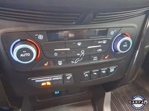 Used 2019 Ford Escape Titanium w/ U9j03 - Titanium Tow Package image 15