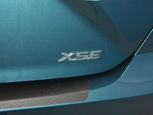 Used 2025 Toyota Camry XSE AWD/4WD image 33