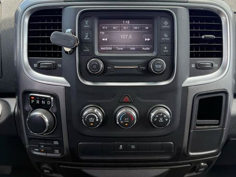 Used 2021 RAM 1500 Classic SLT AWD/4WD image 16