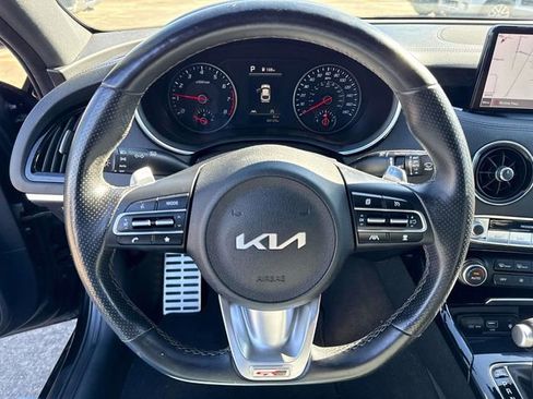 Used 2022 Kia Stinger GT-Line w/ Sun & Sound Package image 29