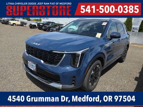 Used 2024 Kia Sorento S w/ Panoramic Sunroof Package FWD image 1