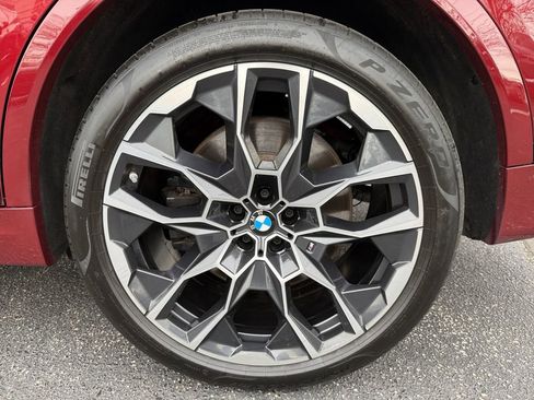 Certified 2025 BMW X7 M60i image 16