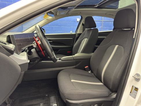 Used 2025 Hyundai Sonata SEL image 18