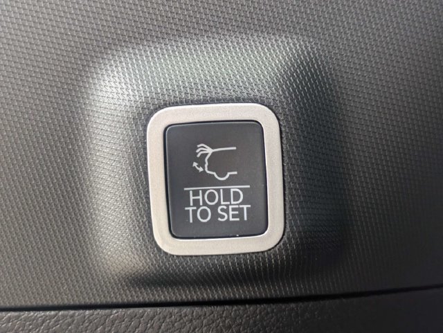 New 2026 Jeep Grand Cherokee Limited AWD/4WD image 14