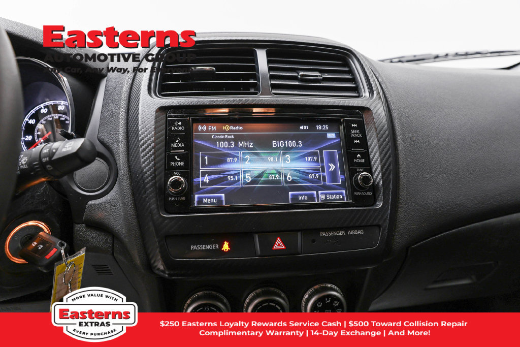 Used 2023 Mitsubishi Outlander Sport ES AWD/4WD image 13