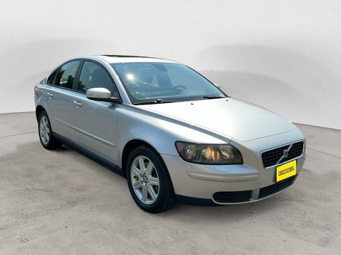Used 2007 Volvo S40 2.4i FWD image 3