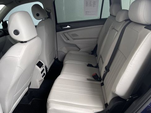 Used 2023 Volkswagen Tiguan SE FWD image 20